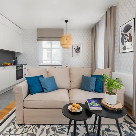 W Sercu Warszawy Apartamenty Warszawa Zewnętrze zdjęcie