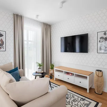 W Sercu Warszawy Apartamenty Warszawa Zewnętrze zdjęcie