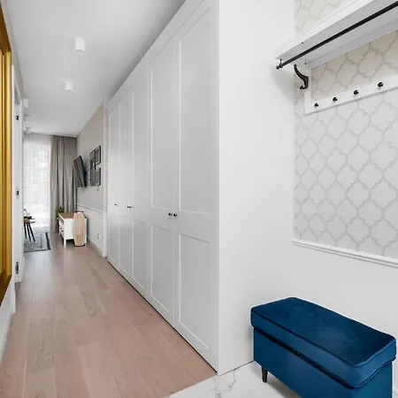 W Sercu Warszawy Apartamenty Warszawa Zewnętrze zdjęcie