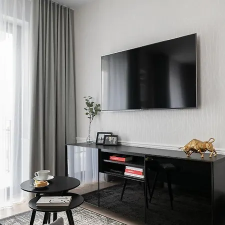 W Sercu Warszawy Apartamenty Warszawa Zewnętrze zdjęcie