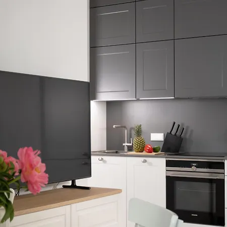 W Sercu Warszawy Apartamenty Warszawa Zewnętrze zdjęcie